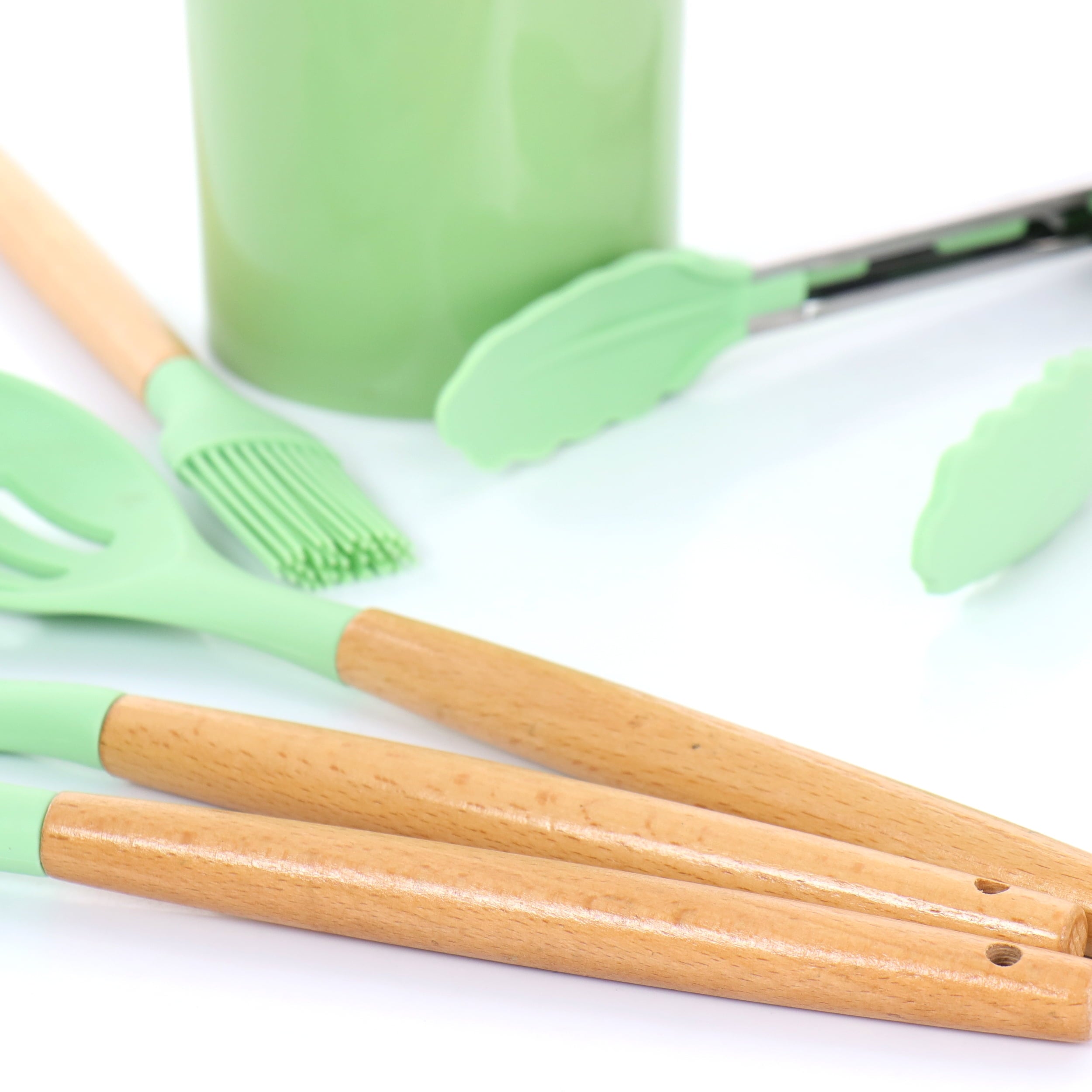 MegaChef Mint Green 12 Piece Silicone and Wood Cooking Utensils - Image 4
