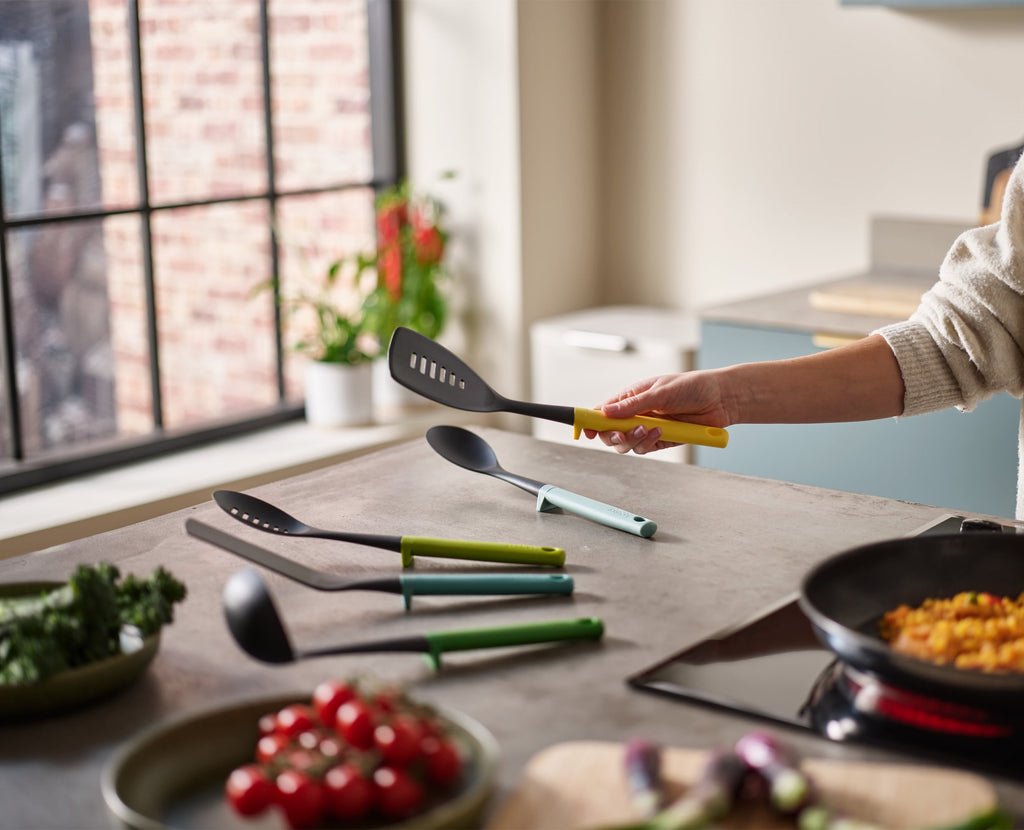 5-piece Cooking Utensil Set with Integrated Tool Rests - Image 2