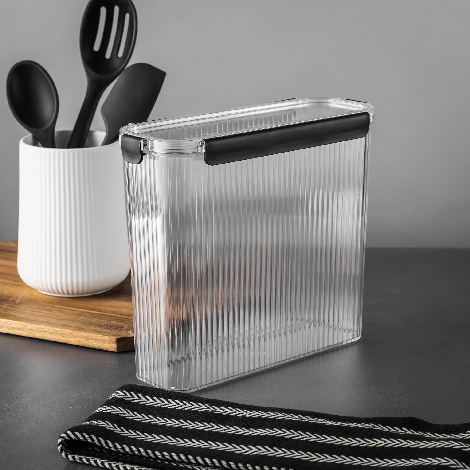 Thyme & Table 20.5 Cup Clear Ribbed Pantry Storage Container - Image 3