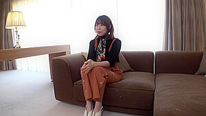 0003154_スレンダーのニホンの女性がハードピストンされる痙攣絶頂のセックス