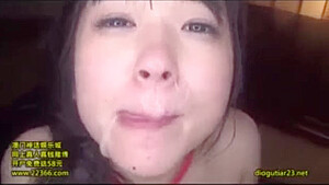 03763 Beautiful girl creampie