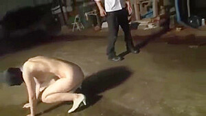 05749,A bitch is fully exposed during sex!