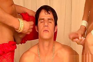 1276 Sharing Their Bodies - Scene 1