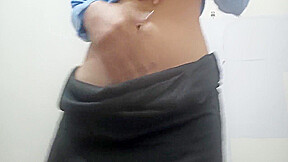 18 Years In Girl Showing Her Figure For Her Boyfriend