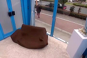 230308乳首の色を気にする奥様に挿入f3