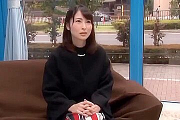 230308乳首の色を気にする奥様に挿入f3