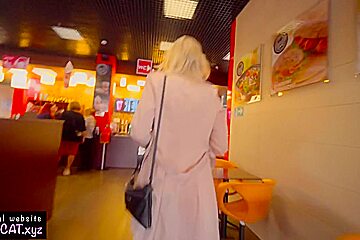 4k 18 Babe Suck Dick In Toilet Wendis & Drink Coffe With Cum / Kiss Cat