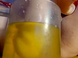 500 ml of hot pee a big dildo and a lot of masturbation