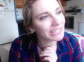 6548778 cute tgirl teen 18+ next door 480p