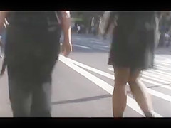 ASS SHAKING PAWGS