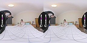 Adorable Sexy Model Josie Nude Photo Session Virtual Reality Backstage - FeelMeVR