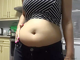 Alena vore zoey