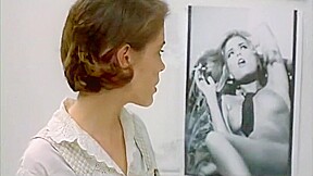 Alyssa Milano nude