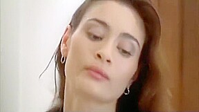 Alyssa Milano nude