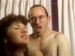 Amateur babe sucking cock