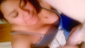 Amateur latina teen 18+ blowjob & cumshot