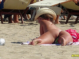 Amazing Ass Sexy Bikini Hot milf Backview at the beach