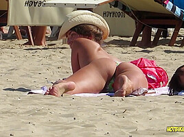 Amazing Ass Sexy Bikini Hot milf Backview at the beach