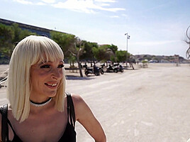 Amelia, 35, from Rennes!