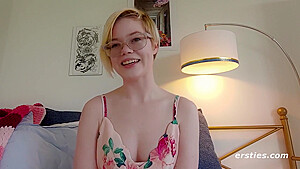 American Pearl Gets Horny When She Plays With Her Nipples