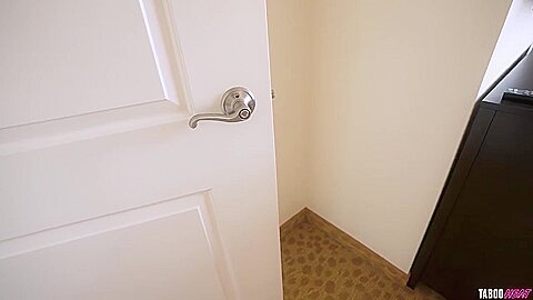 And Cory Chase In Step Family Vacation - Step Sisters Break In The Bed