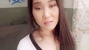 Asian deepthroat girl - so HOT