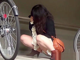 Asian hos caught pissing