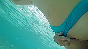 At The Beach Watches Girls Underwater And Wants To Stroke Me