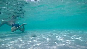 At The Beach Watches Girls Underwater And Wants To Stroke Me