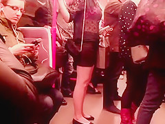 Auf der Schlampenjagd:) sexy metro whore:)