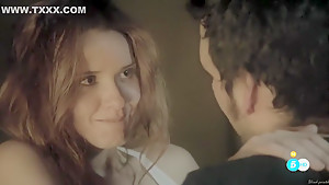 B and b, de boca en boca S02E11 (2015) Elena Ballesteros