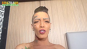 BRAZILIAN TRANSSEXUALS Gabi Maia Plays With Fleshlight