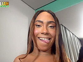 BRAZILIAN TRANSSEXUALS - Orgasm Queen Flamming Return