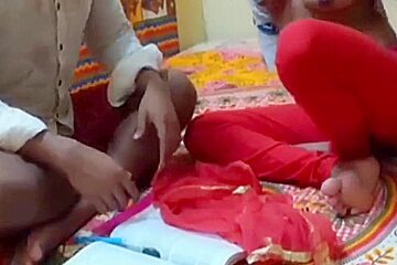 Beautiful Indian Girl First Time Sex With Boyfriend