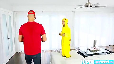 Big Ass And Horny Freya Gets Hammered