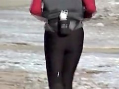 Big candid butts of amateur runners are spied in the morning 08k