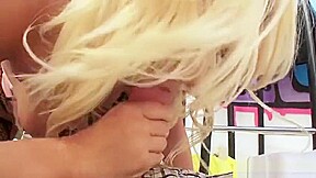 Blonde Big Anal Booty!