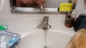 Blonde girl fucked in Kentucky truck stop
