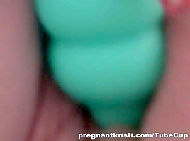 Blonde pregnant babe playing her pussy using vibrator