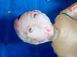 Bolje jesti toplu Pizzu nego hladnu - DOLL FUCK - Serbian