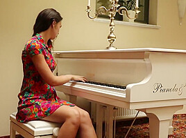 Bonus Video 4 With Oxana Chic