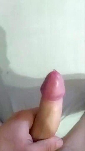 Branlette de fin d'apres midi avec grosse ejaculation