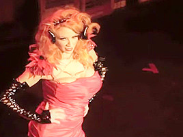 Burlesque strip beauty