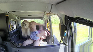 Busty lady asshole fucked by the driver inthe backseat