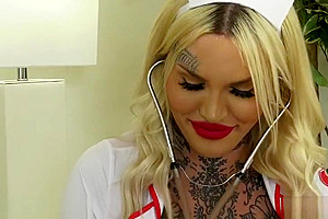 Buxxom nurse tranny cares about patient