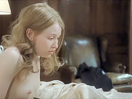 CPR to young girl - Beauty (2011)
