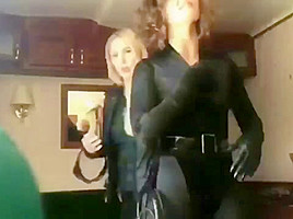 Camren Bicondova Suiting Up As Catwoman