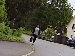 Candid - MILF Bouncing Tits