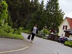 Candid - MILF Bouncing Tits