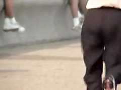 Candid sports booty in the tight pants on my camera 07zh